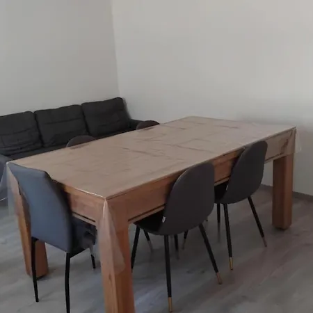 Le Wenalya Avec Terrain Cloture Appartement *