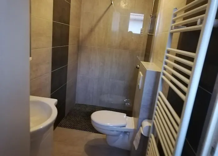 Le Wenalya Avec Terrain Cloture